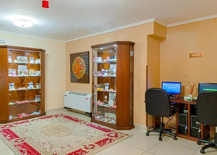 Otel Park Bachinovo Yukarı Cuma