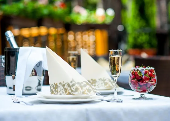 Otel Park Bachinovo Yukarı Cuma